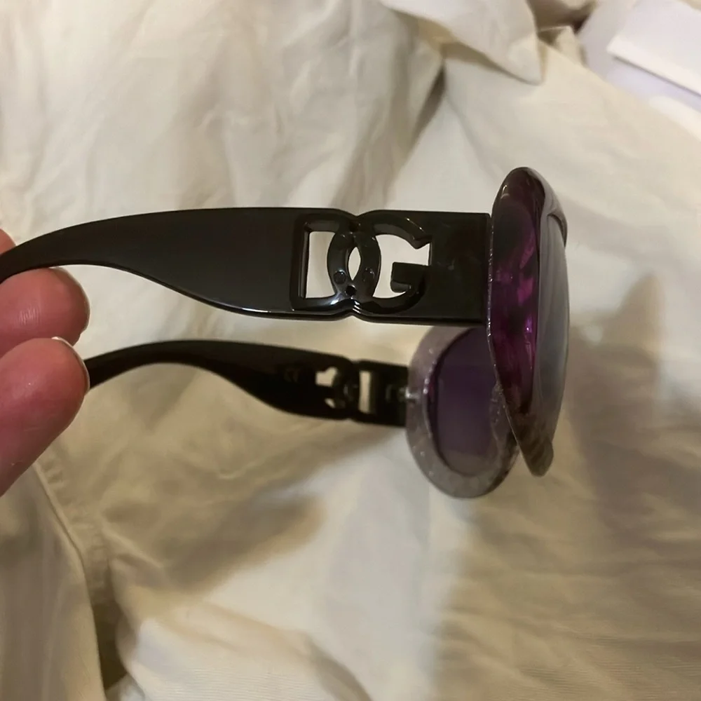 Purple Leopard Print Sunglasses with glitter